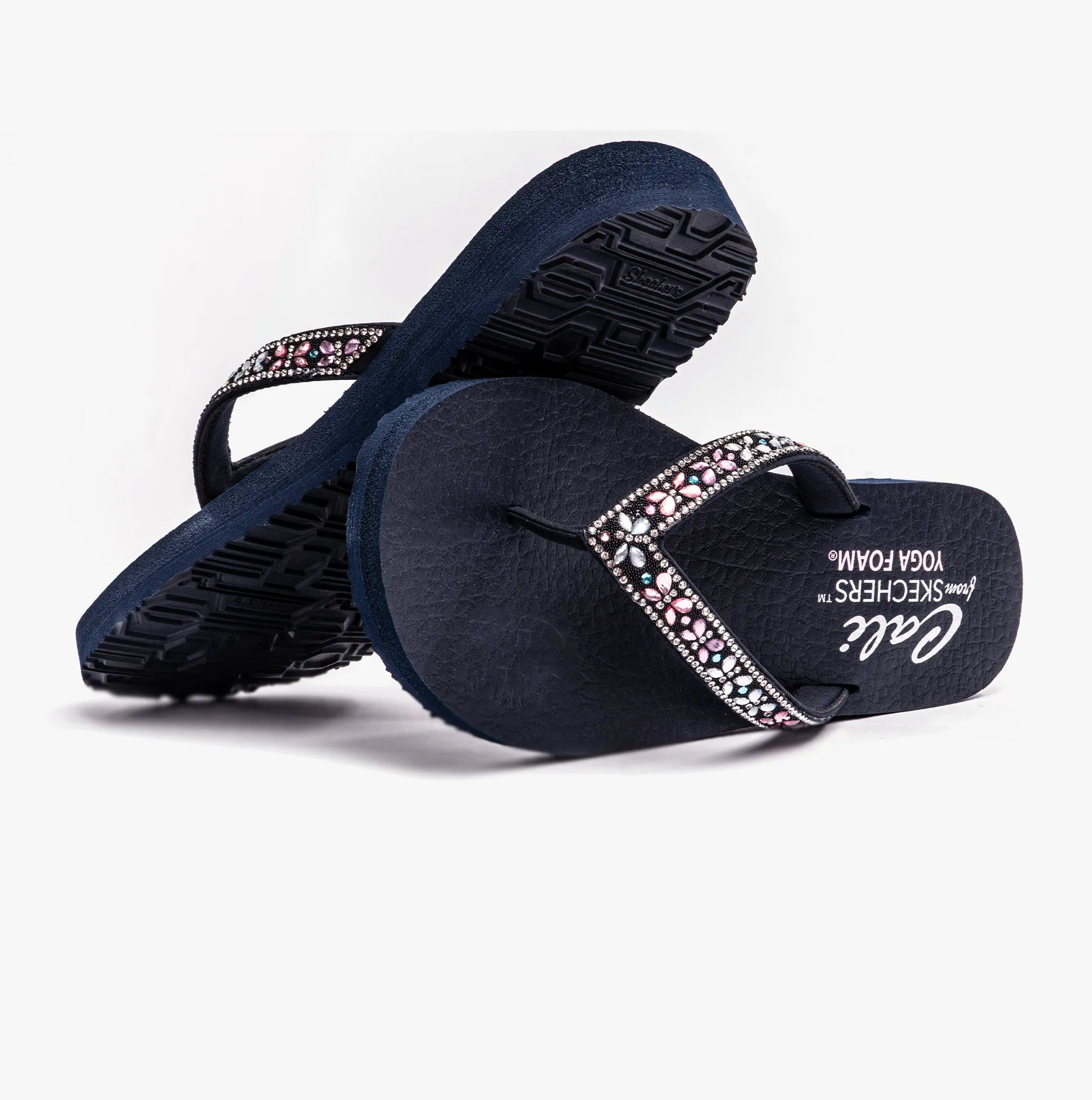 119660/NVMT MEDITATION - BUTTERFLY GARDEN Womens Sandals Navy/Multi