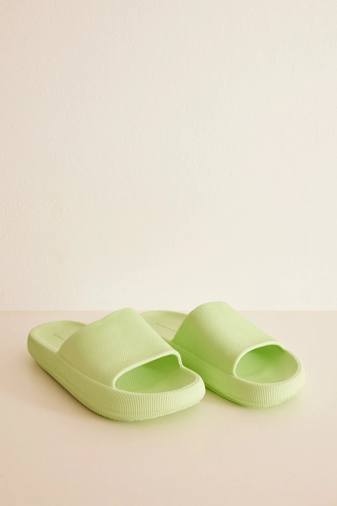 Green EVA rubber sandals