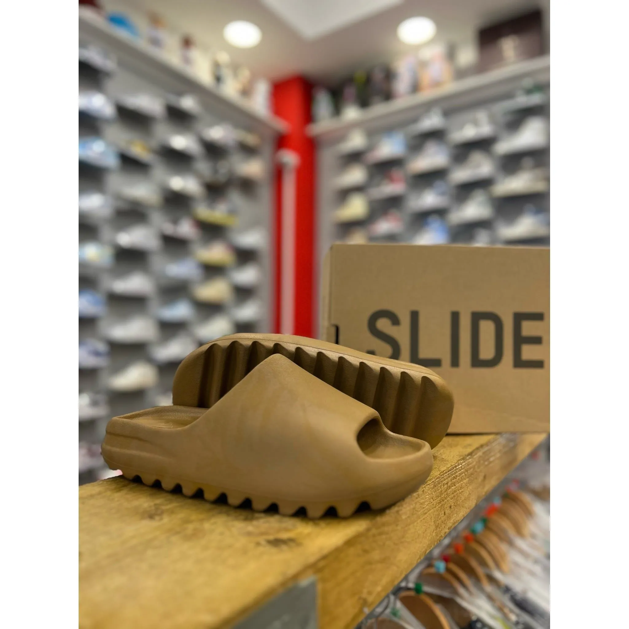 Yeezy Slide Core